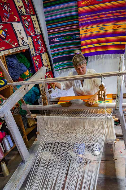 Bulgarian Weaver