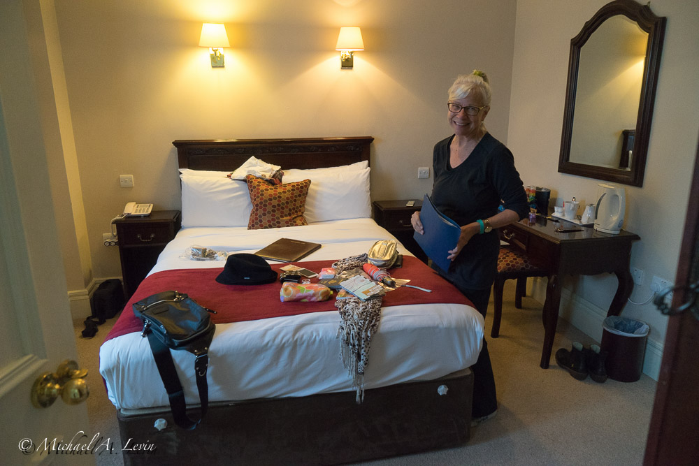 Unpacking at Ariel House in Dublin